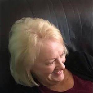 Meet your Posher, Sharon